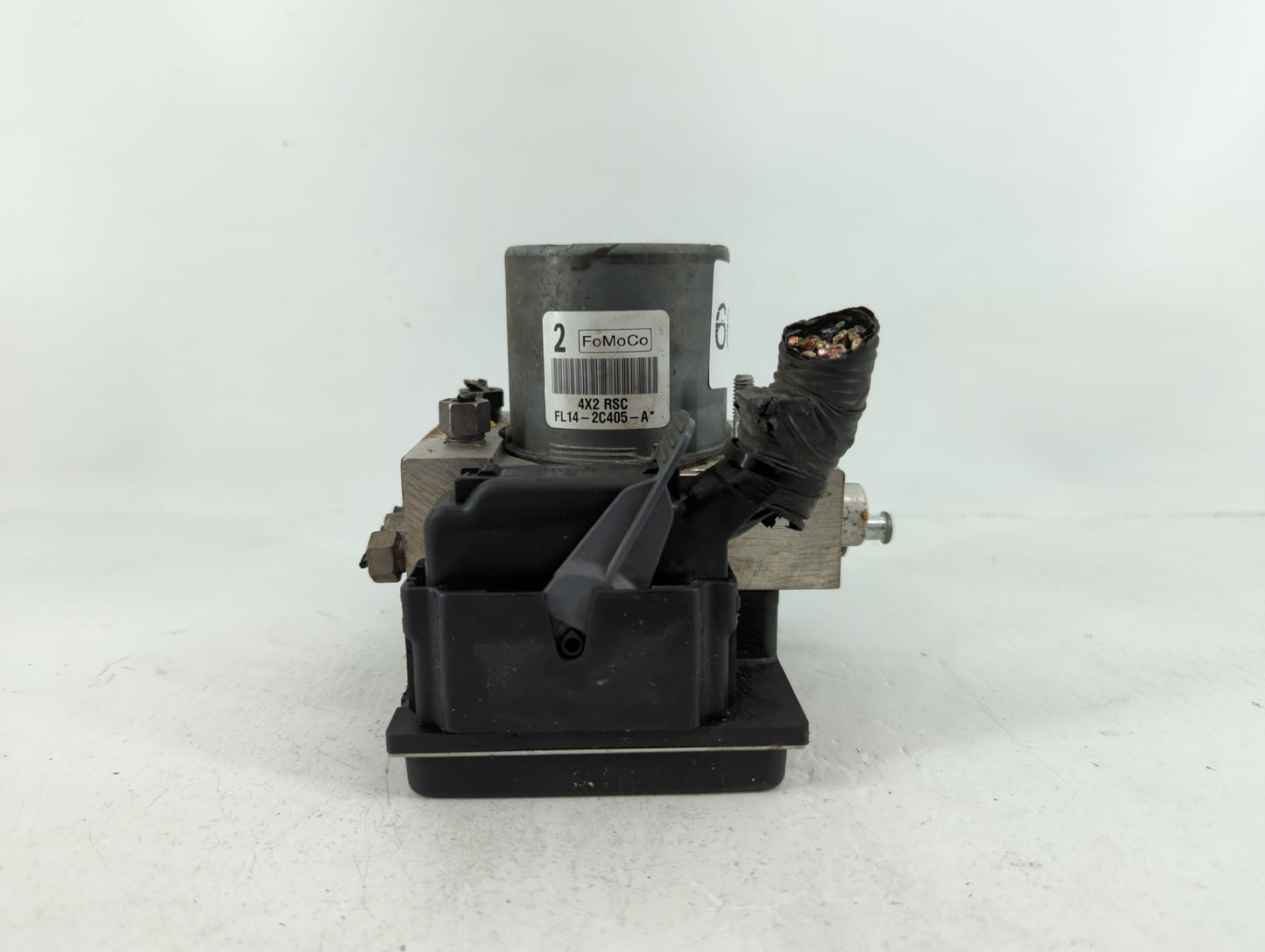 2017 Ford Expedition ABS Pump Control Module Replacement P/N:FL14-2C405-A Fits OEM Used Auto Parts - Oemusedautoparts1.com