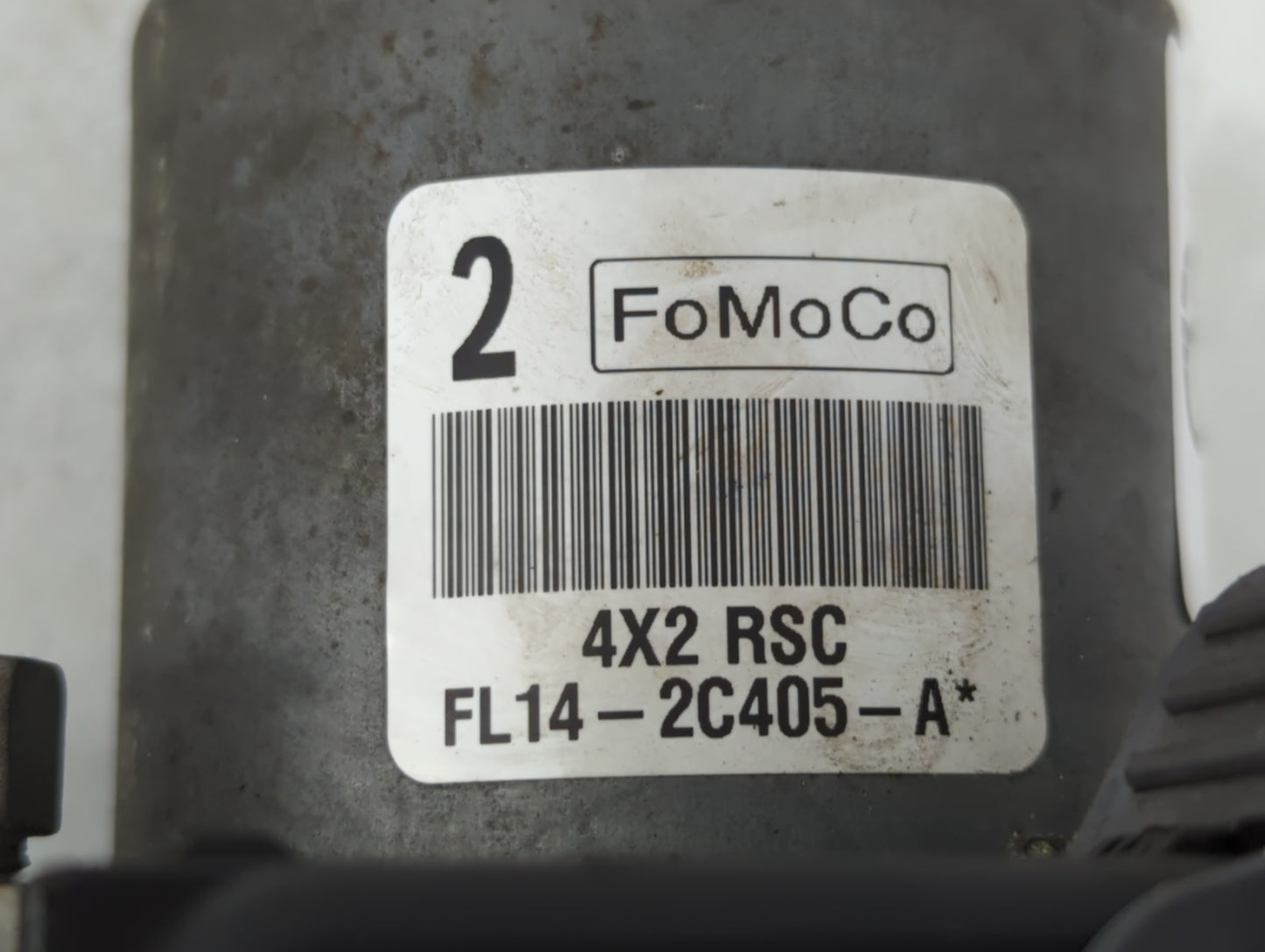 2017 Ford Expedition ABS Pump Control Module Replacement P/N:FL14-2C405-A Fits OEM Used Auto Parts - Oemusedautoparts1.com