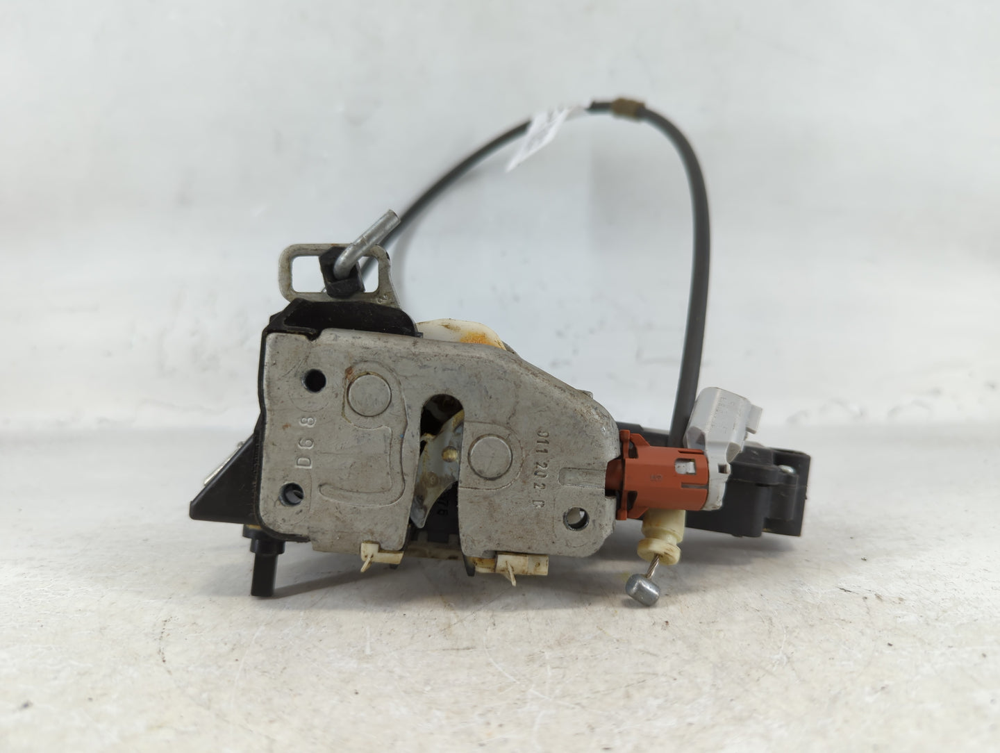 2017 Ford Expedition Front Right Passenger Lock Actuator 680382 - Oemusedautoparts1.com