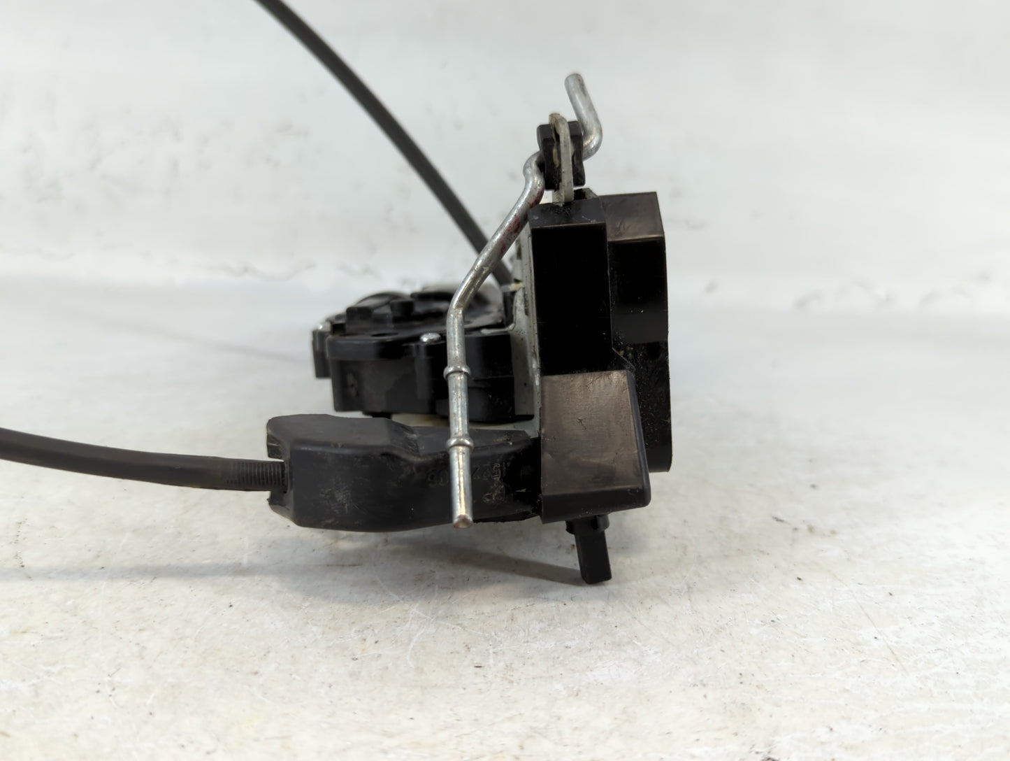 2017 Ford Expedition Front Right Passenger Lock Actuator 680382 - Oemusedautoparts1.com