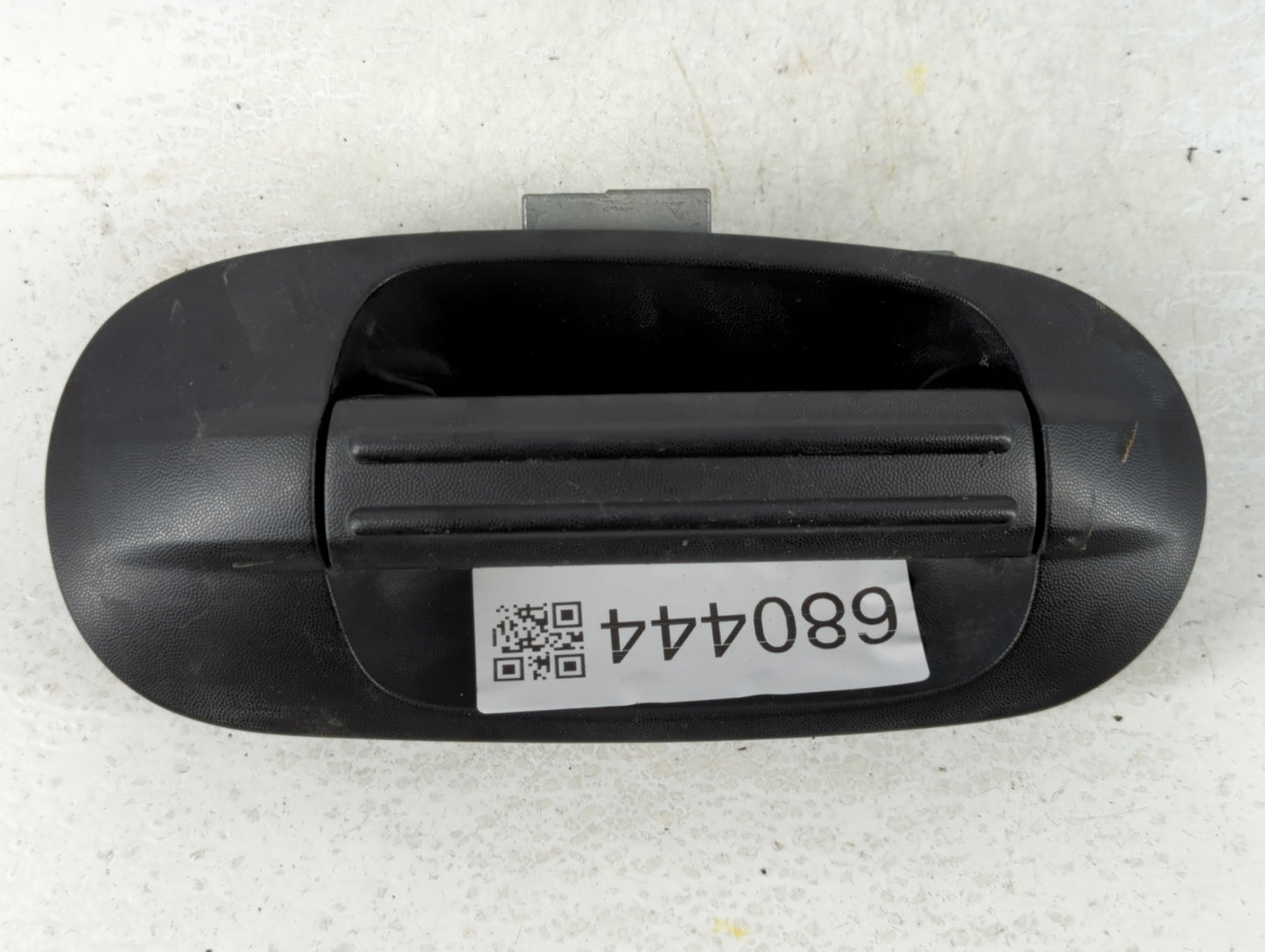 2004 Ford Expedition Passenger Front Right Door Handle Exterior Assembly - Oemusedautoparts1.com