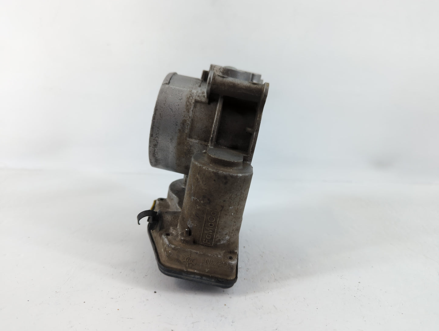 2015-2017 Ford Expedition Throttle Body P/N:PBT-GF20 GS20 3E1730A-1010 Fits Fits 2011 2012 2013 2014 2015 2016 2017 2018 201