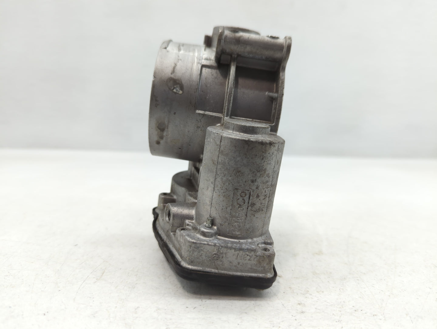 2015-2017 Ford Expedition Throttle Body P/N:PBT-GF20 GS20 2E1617A-027A Fits Fits 2011 2012 2013 2014 2015 2016 2017 2018 201