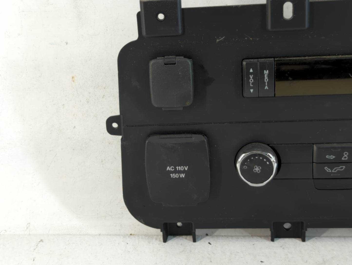 2017 Ford Expedition Climate Control Module Temperature AC/Heater Replacement P/N:FL14-19980-CE Fits OEM Used Auto Parts - O