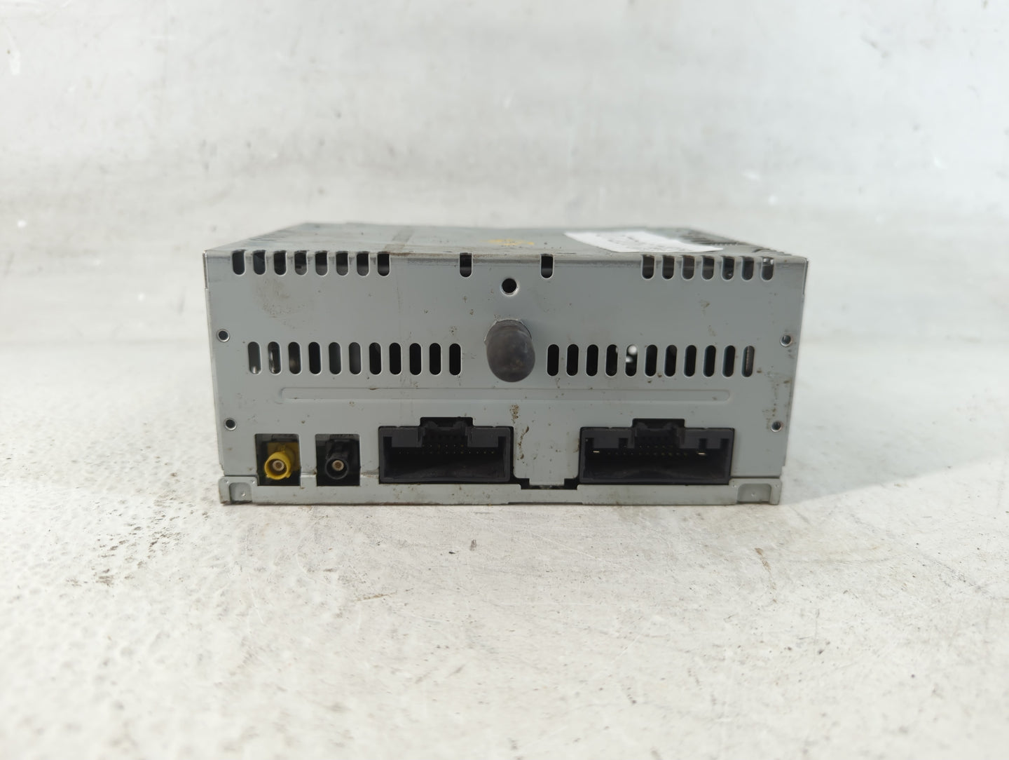 2017 Ford Explorer Radio AM FM Cd Player Receiver Replacement P/N:HB5T-19C107-CB Fits OEM Used Auto Parts - Oemusedautoparts