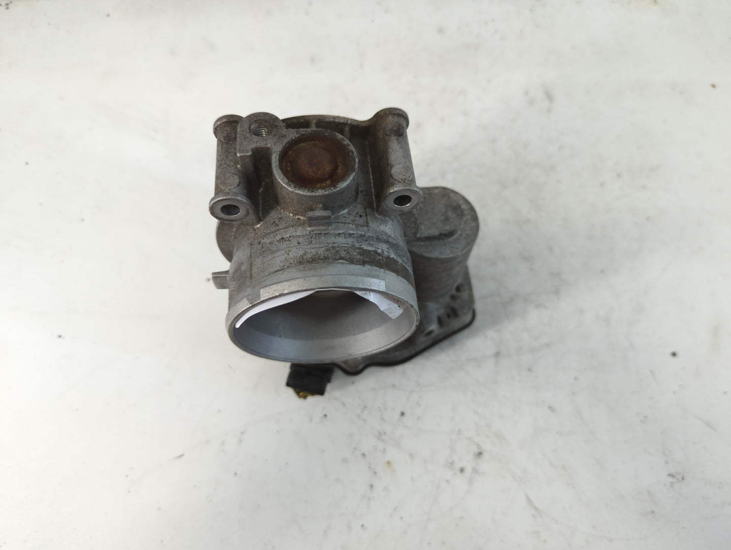 2011-2019 Ford Explorer Throttle Body Fits Fits 2011 2012 2013 2014 2015 2016 2017 2018 2019 OEM Used Auto Parts - Oemusedau