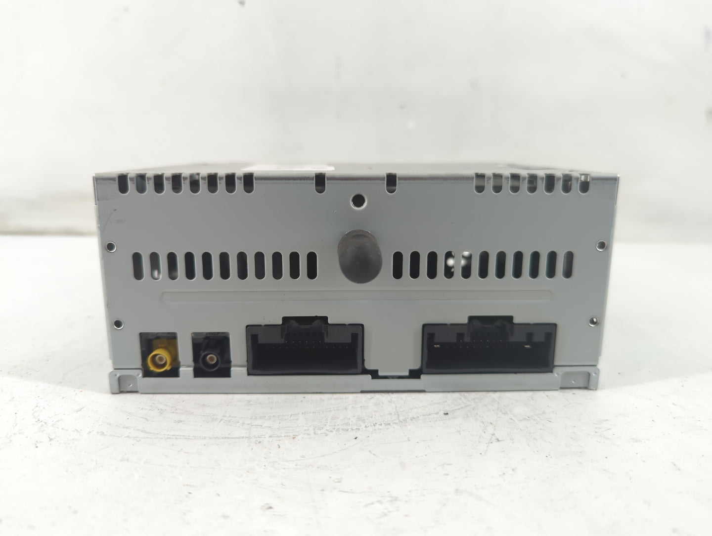 2016-2017 Ford Explorer Radio AM FM Cd Player Receiver Replacement P/N:HB5T-19C107-BA Fits Fits 2016 2017 OEM Used Auto Part