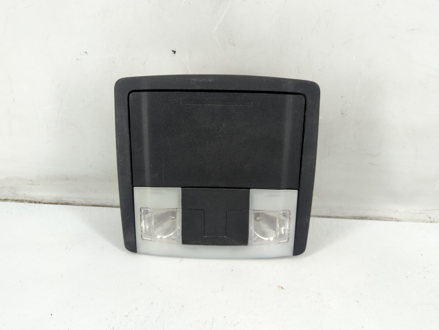 2017 Ford Explorer Overhead Roof Console - Oemusedautoparts1.com