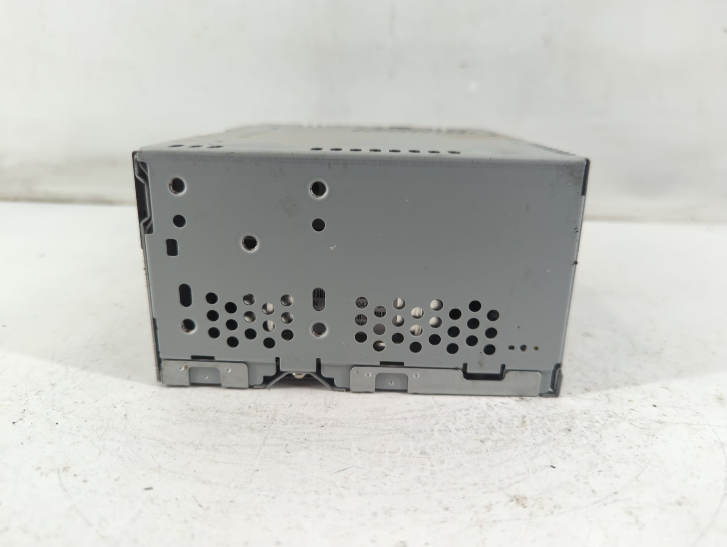 2016-2017 Ford Explorer Radio AM FM Cd Player Receiver Replacement P/N:GB5T-19C107-BG Fits Fits 2016 2017 OEM Used Auto Part