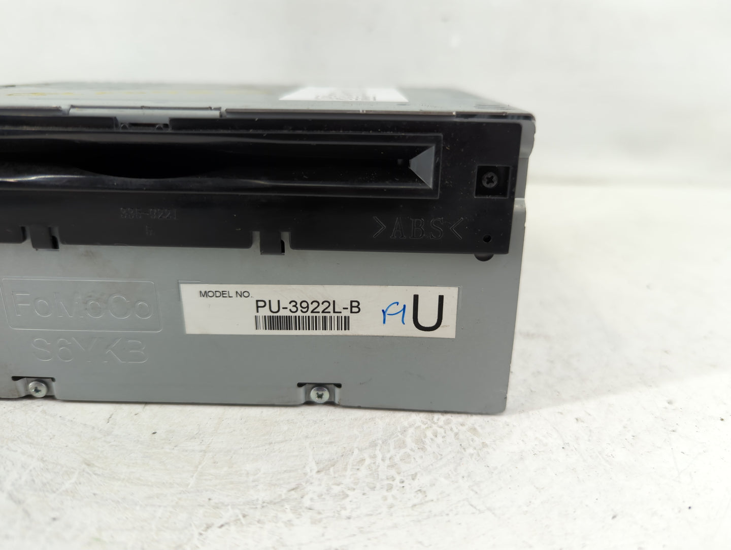2016-2017 Ford Explorer Radio AM FM Cd Player Receiver Replacement P/N:GB5T-19C107-BG Fits Fits 2016 2017 OEM Used Auto Part