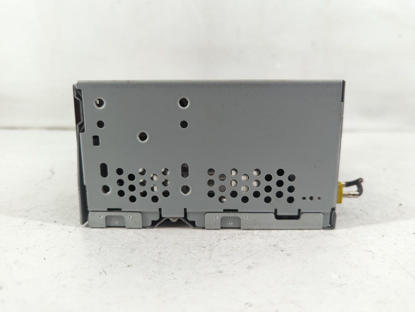 2016-2017 Ford Explorer Radio AM FM Cd Player Receiver Replacement P/N:GB5T-19C107-BG Fits Fits 2016 2017 OEM Used Auto Part