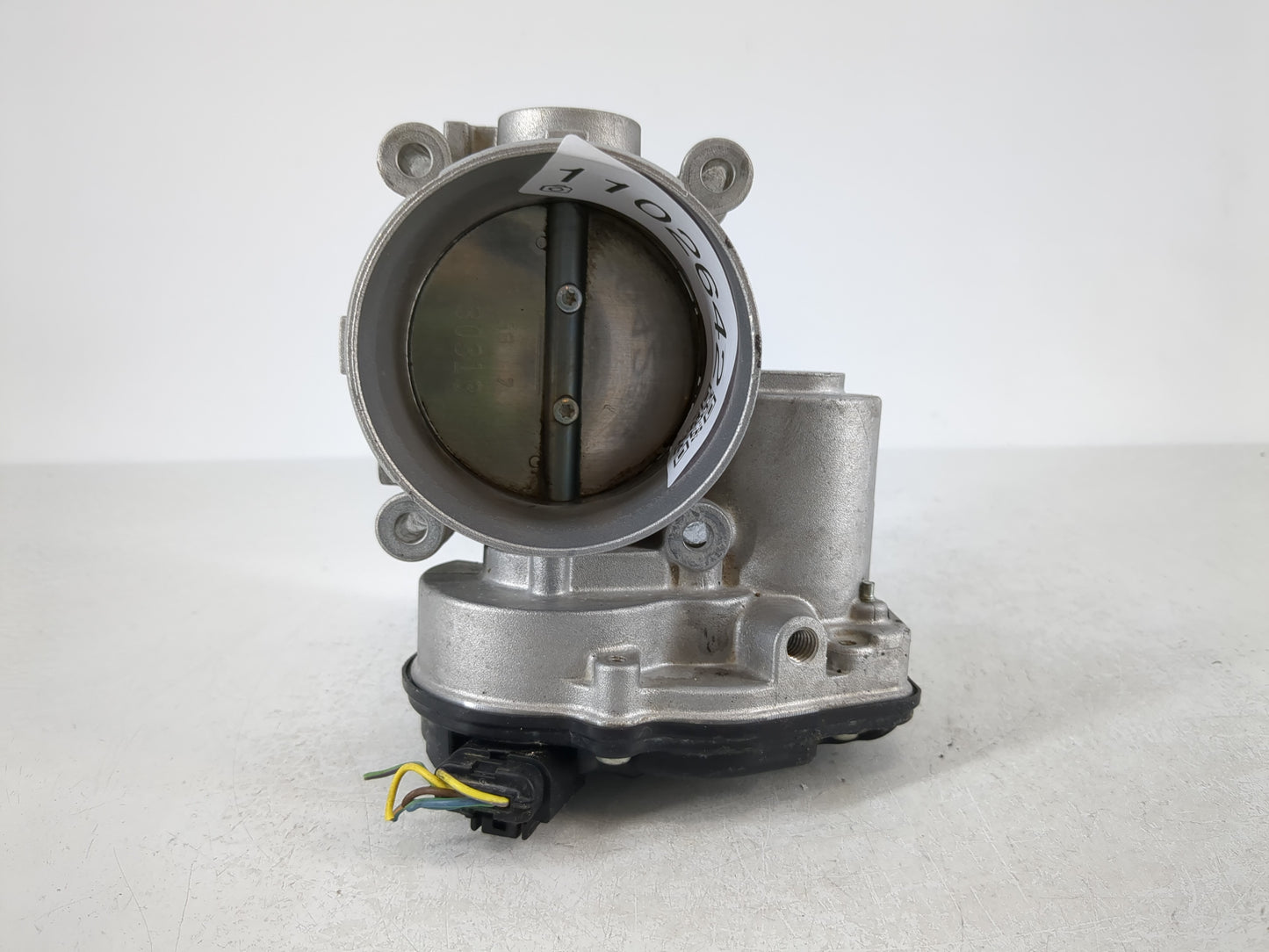 2011-2019 Ford Explorer Throttle Body P/N:AT4E-9F991-EL Fits Fits 2011 2012 2013 2014 2015 2016 2017 2018 2019 OEM Used Auto