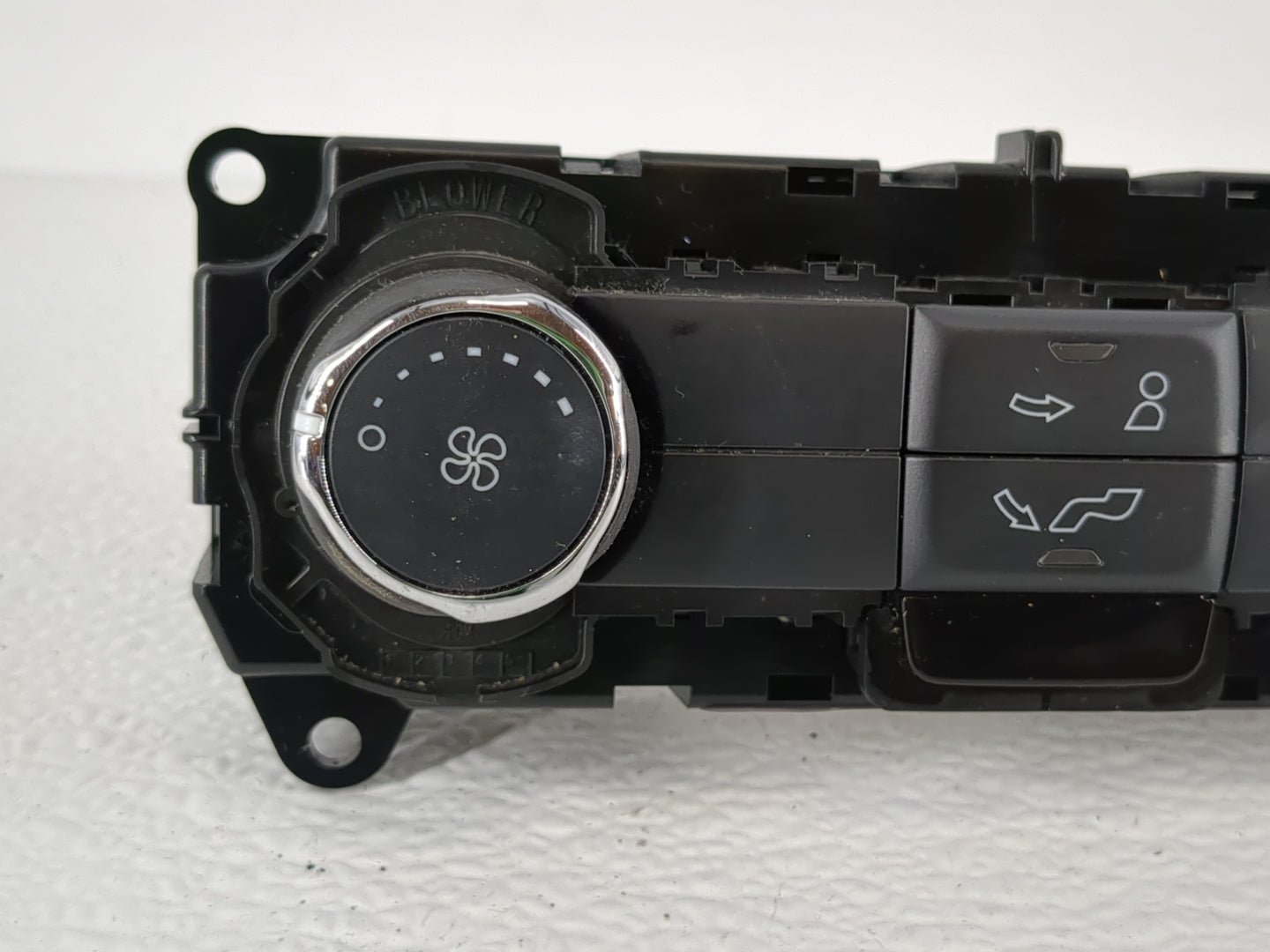 2017 Ford Explorer Climate Control Module Temperature AC/Heater Replacement P/N:GB5T-19980-BE Fits OEM Used Auto Parts - Oem