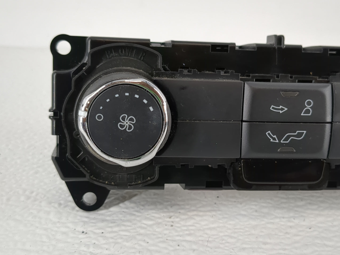 2017 Ford Explorer Climate Control Module Temperature AC/Heater Replacement P/N:GB5T-19980-BE Fits OEM Used Auto Parts - Oem