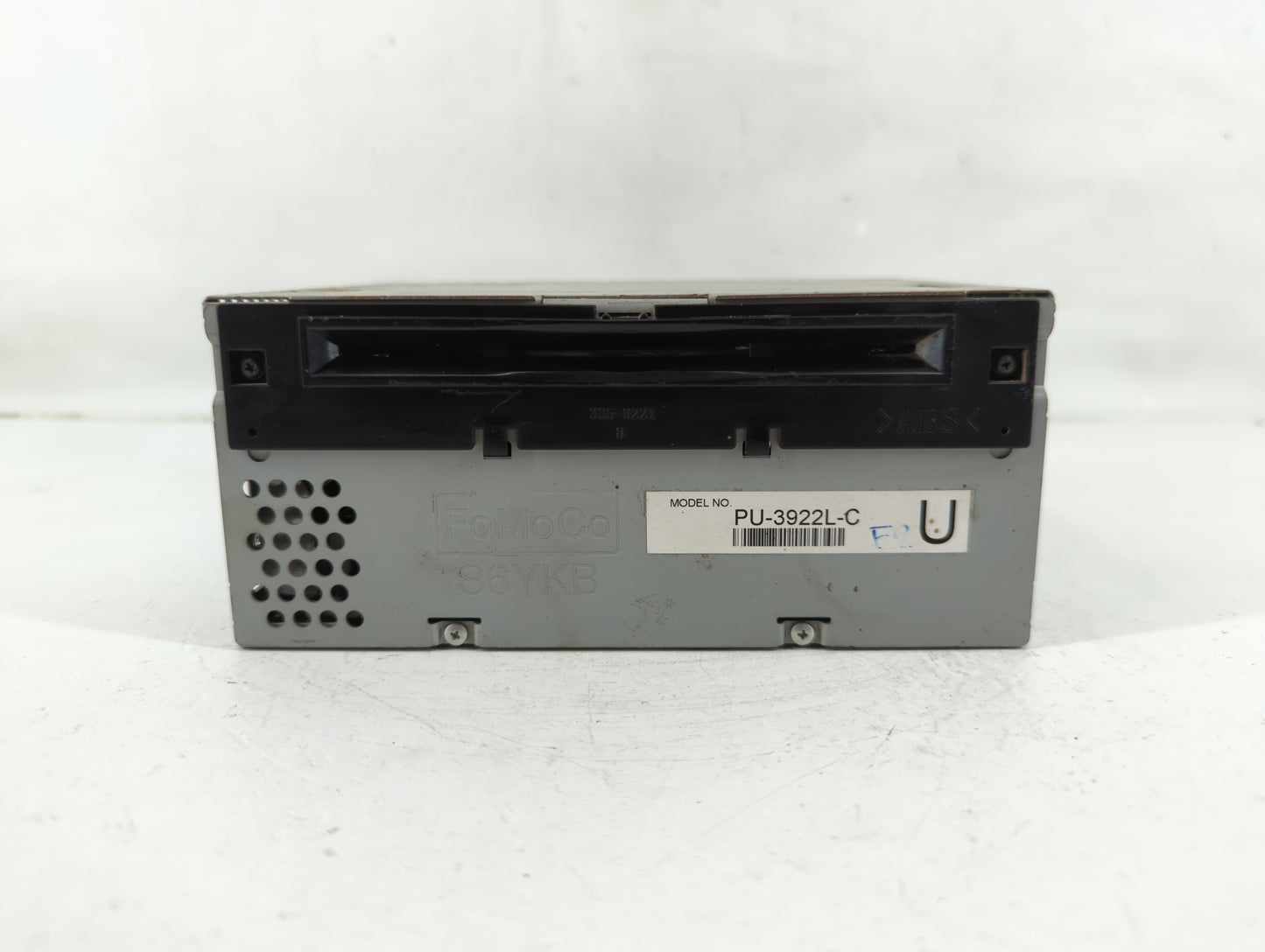 2016-2017 Ford Explorer Radio AM FM Cd Player Receiver Replacement P/N:GB5T-19C107-BA Fits Fits 2016 2017 OEM Used Auto Part