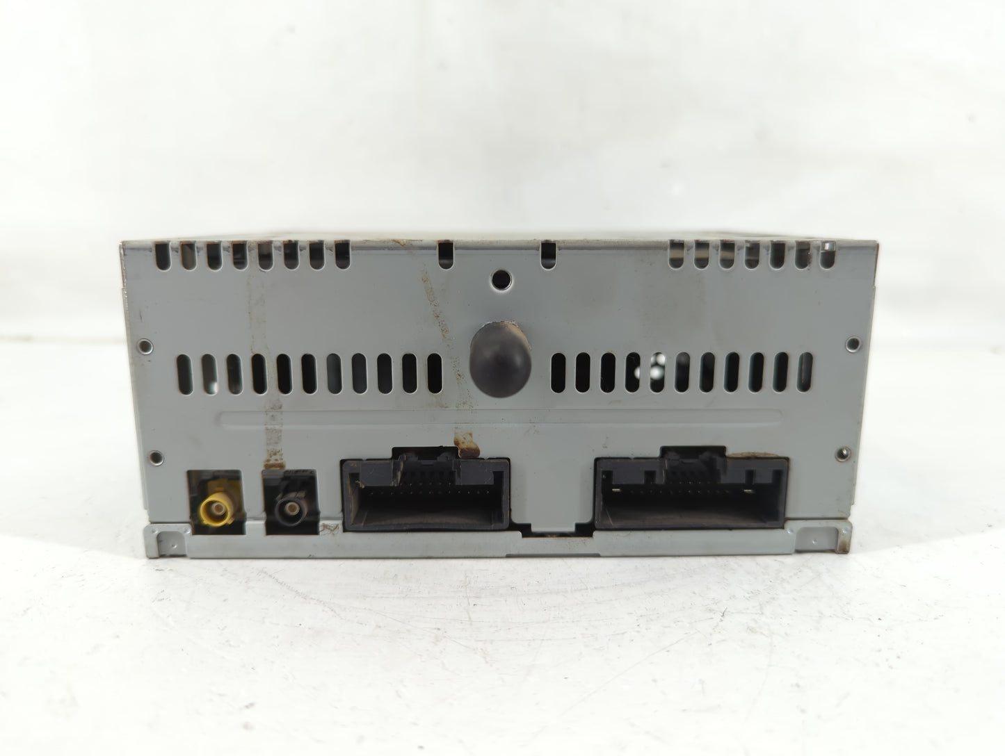 2016-2017 Ford Explorer Radio AM FM Cd Player Receiver Replacement P/N:GB5T-19C107-BA Fits Fits 2016 2017 OEM Used Auto Part