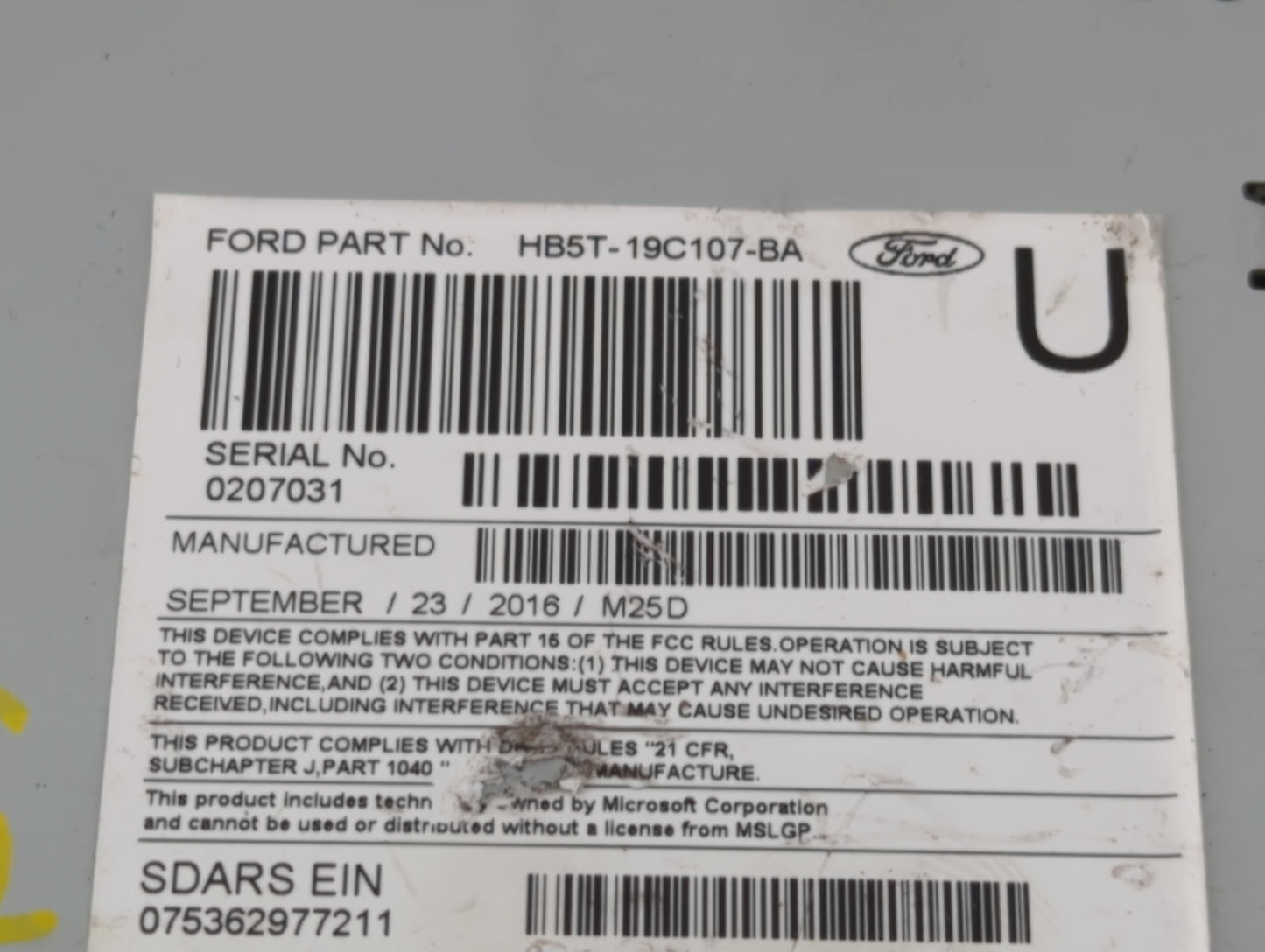 2016-2017 Ford Explorer Radio AM FM Cd Player Receiver Replacement P/N:GB5T-19C107-BA Fits Fits 2016 2017 OEM Used Auto Part