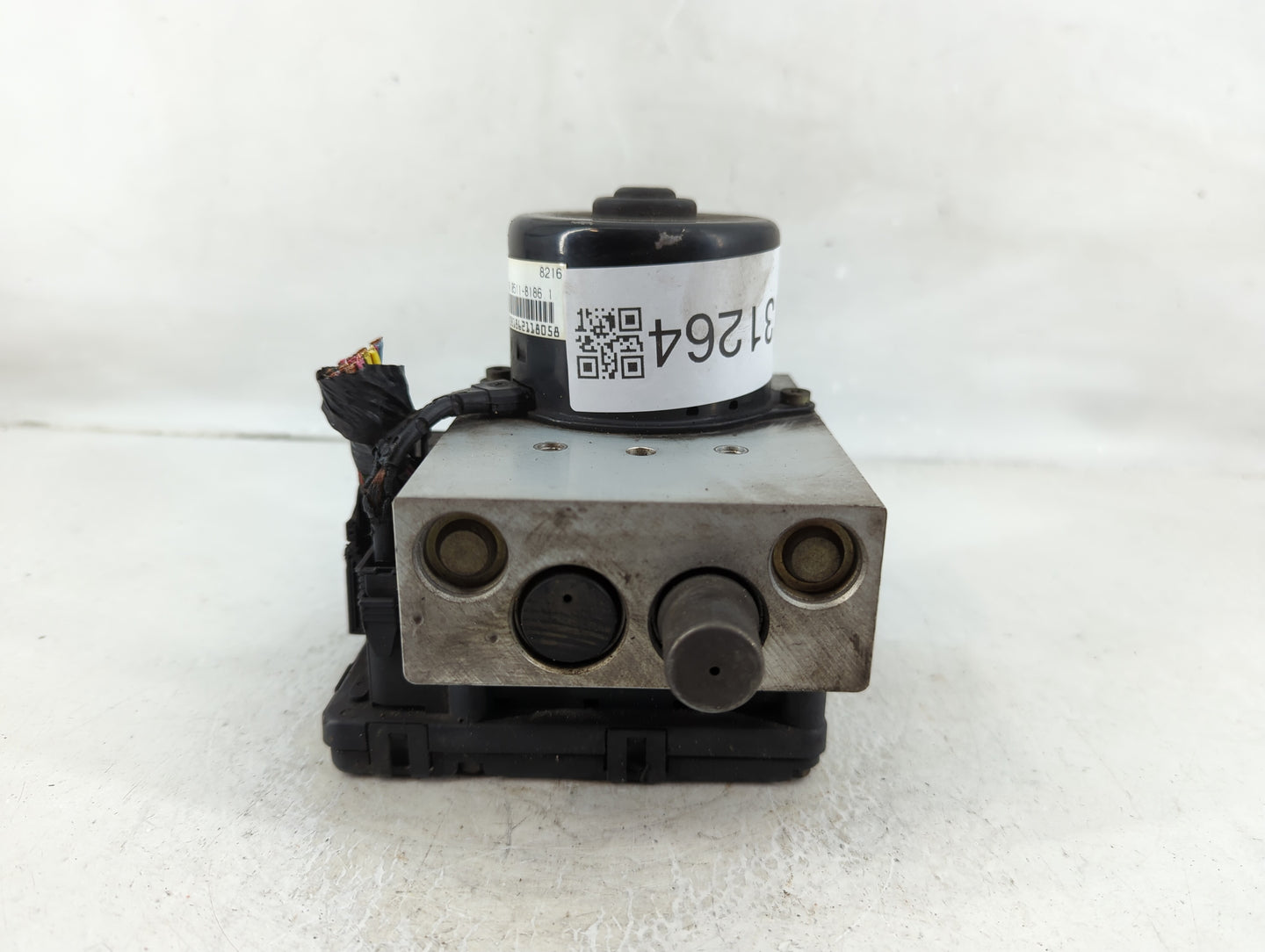 2017 Ford Explorer ABS Pump Control Module Replacement P/N:0511-8186 Fits OEM Used Auto Parts - Oemusedautoparts1.com