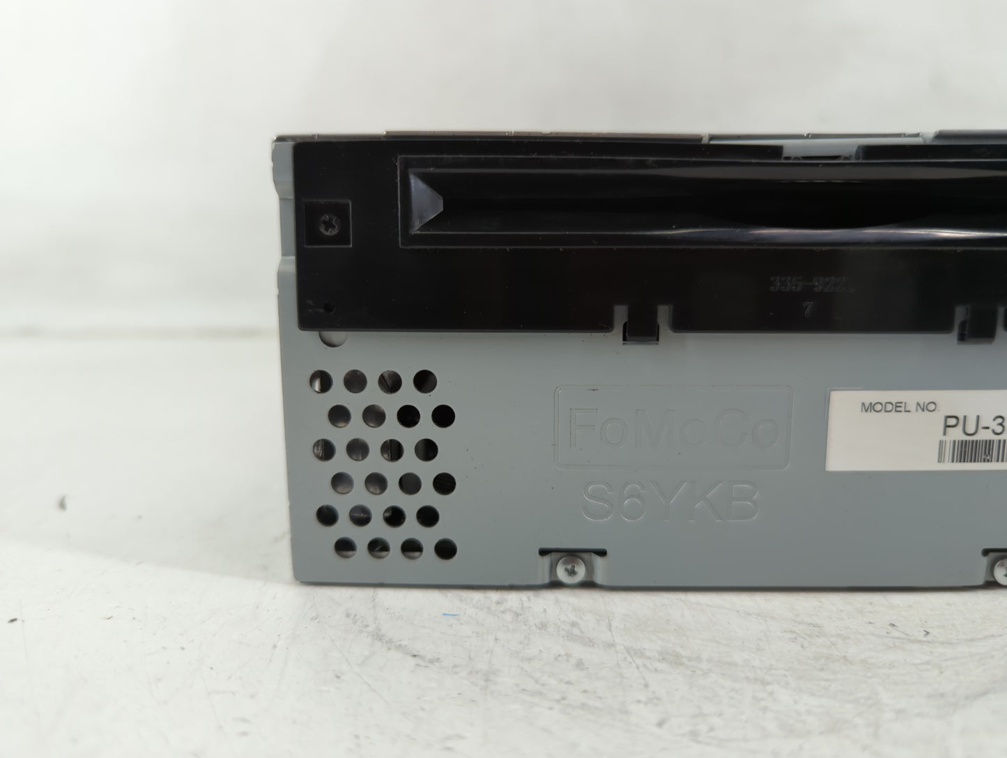 2017 Ford Explorer Radio AM FM Cd Player Receiver Replacement P/N:HB5T-19C107-BA Fits OEM Used Auto Parts - Oemusedautoparts