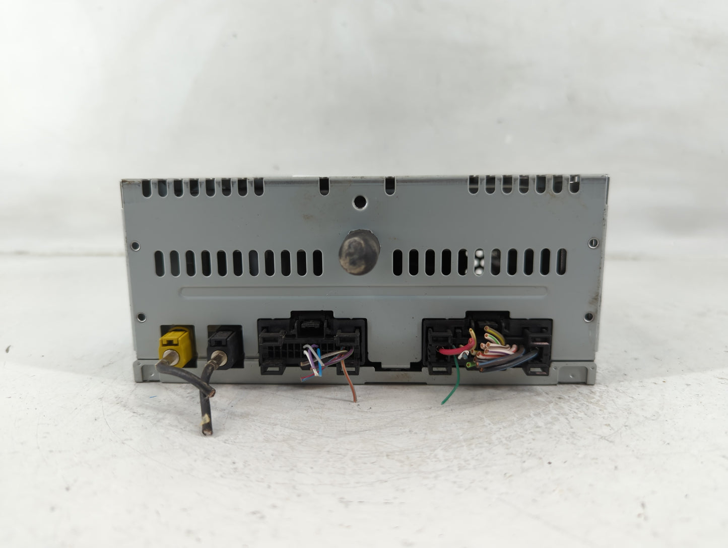 2017 Ford Explorer Radio AM FM Cd Player Receiver Replacement P/N:HB5T-19C107-BA Fits OEM Used Auto Parts - Oemusedautoparts