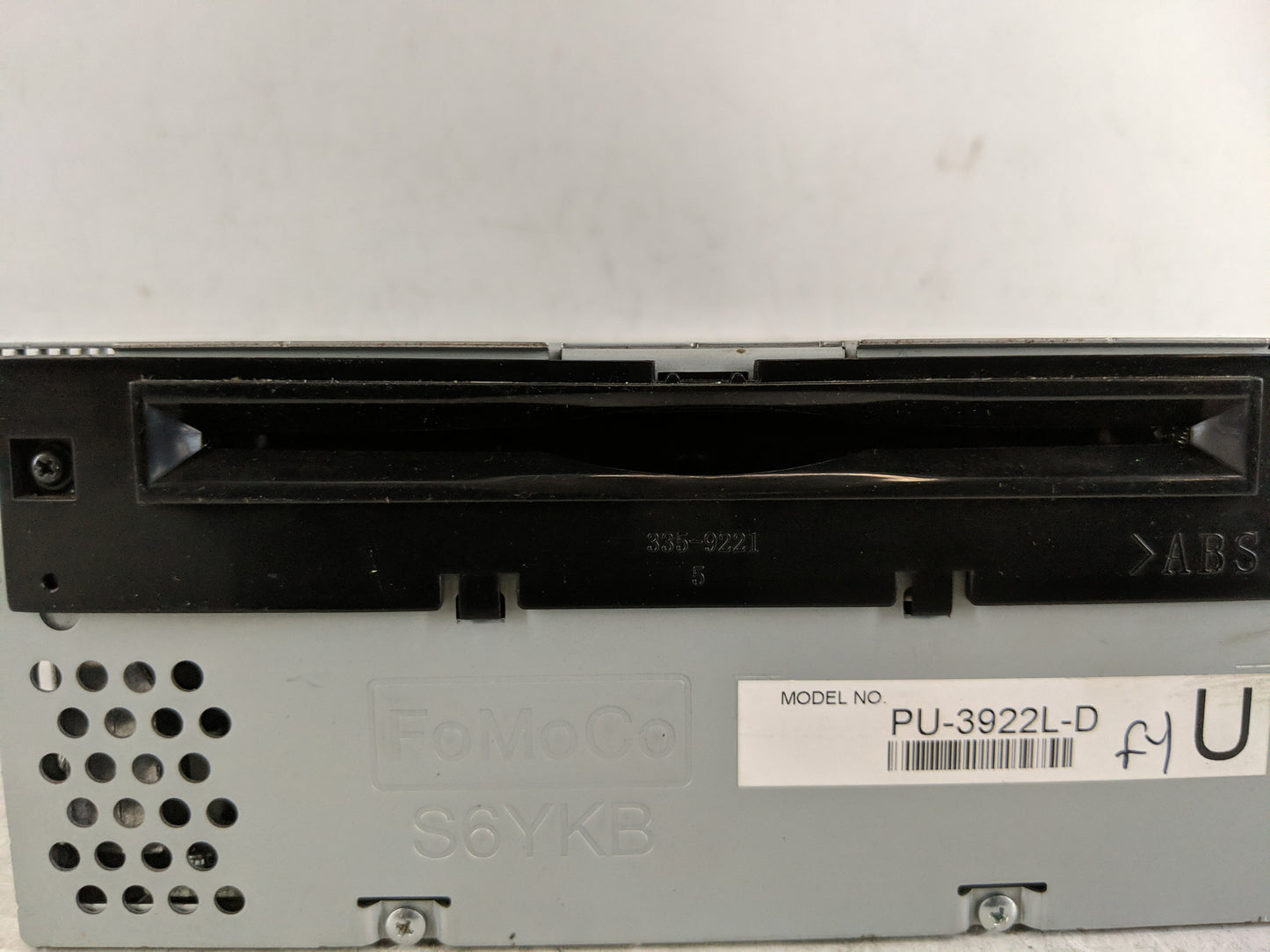 2016-2017 Ford Explorer Radio AM FM Cd Player Receiver Replacement P/N:HB5T-19C107-BB Fits Fits 2016 2017 OEM Used Auto Part