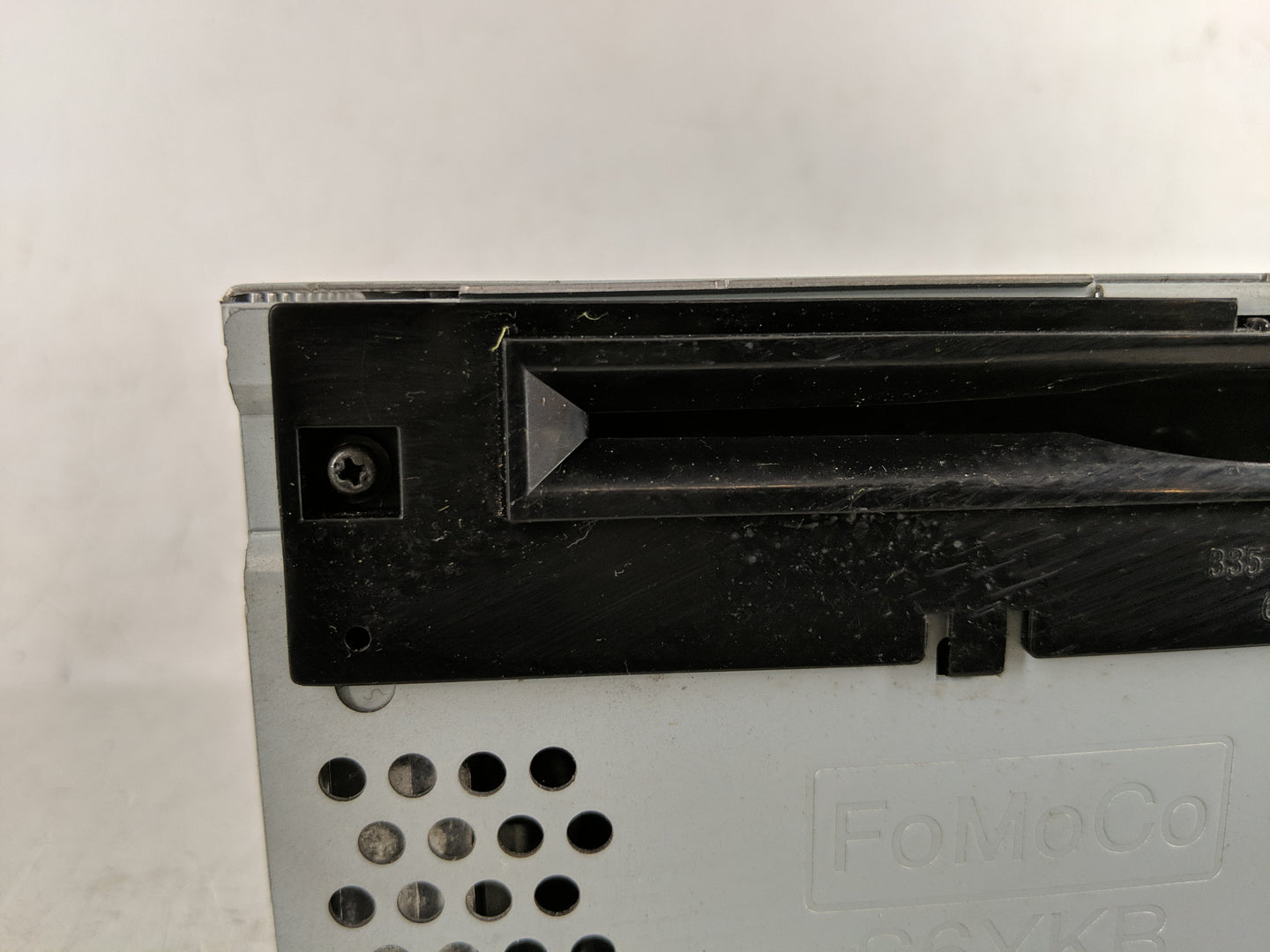 2016-2017 Ford Explorer Radio AM FM Cd Player Receiver Replacement P/N:GB5T-19C107-BG Fits Fits 2016 2017 OEM Used Auto Part