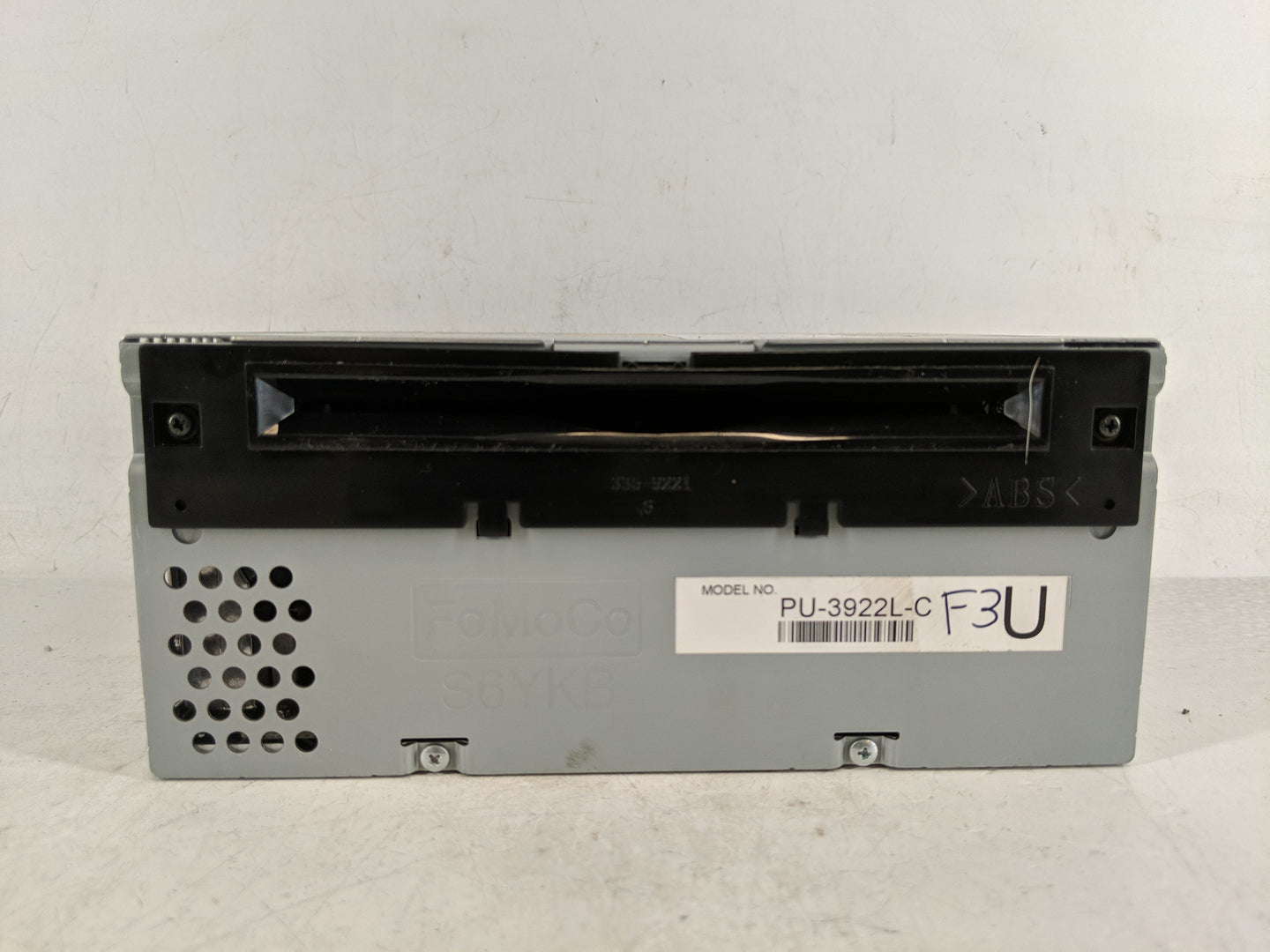 2016-2017 Ford Explorer Radio AM FM Cd Player Receiver Replacement P/N:HB5T-19C107-BA Fits Fits 2016 2017 OEM Used Auto Part