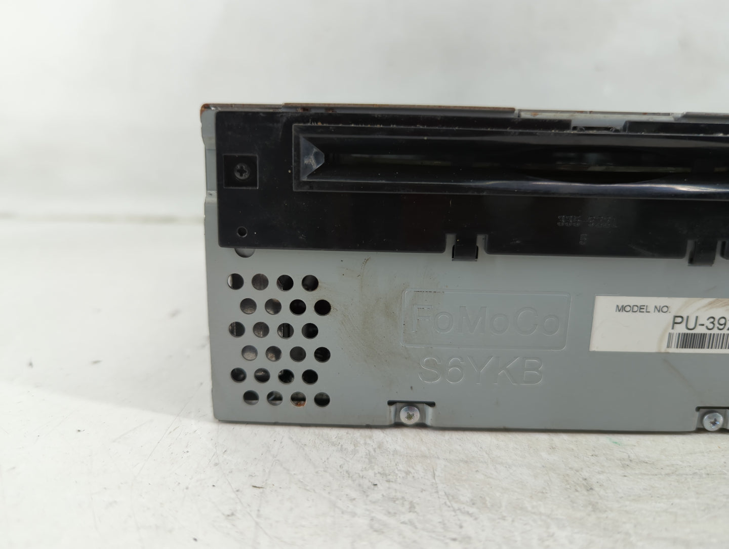 2017 Ford Explorer Radio AM FM Cd Player Receiver Replacement P/N:HB5T-19C107-BB Fits OEM Used Auto Parts - Oemusedautoparts