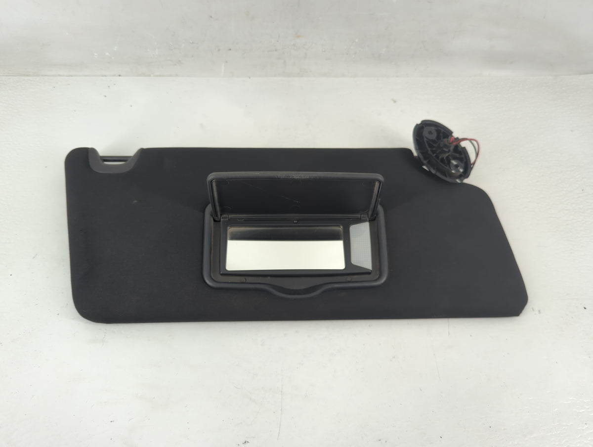 2017 Ford Explorer Sun Visor Shade Replacement Passenger Right Mirror Fits OEM Used Auto Parts - Oemusedautoparts1.com