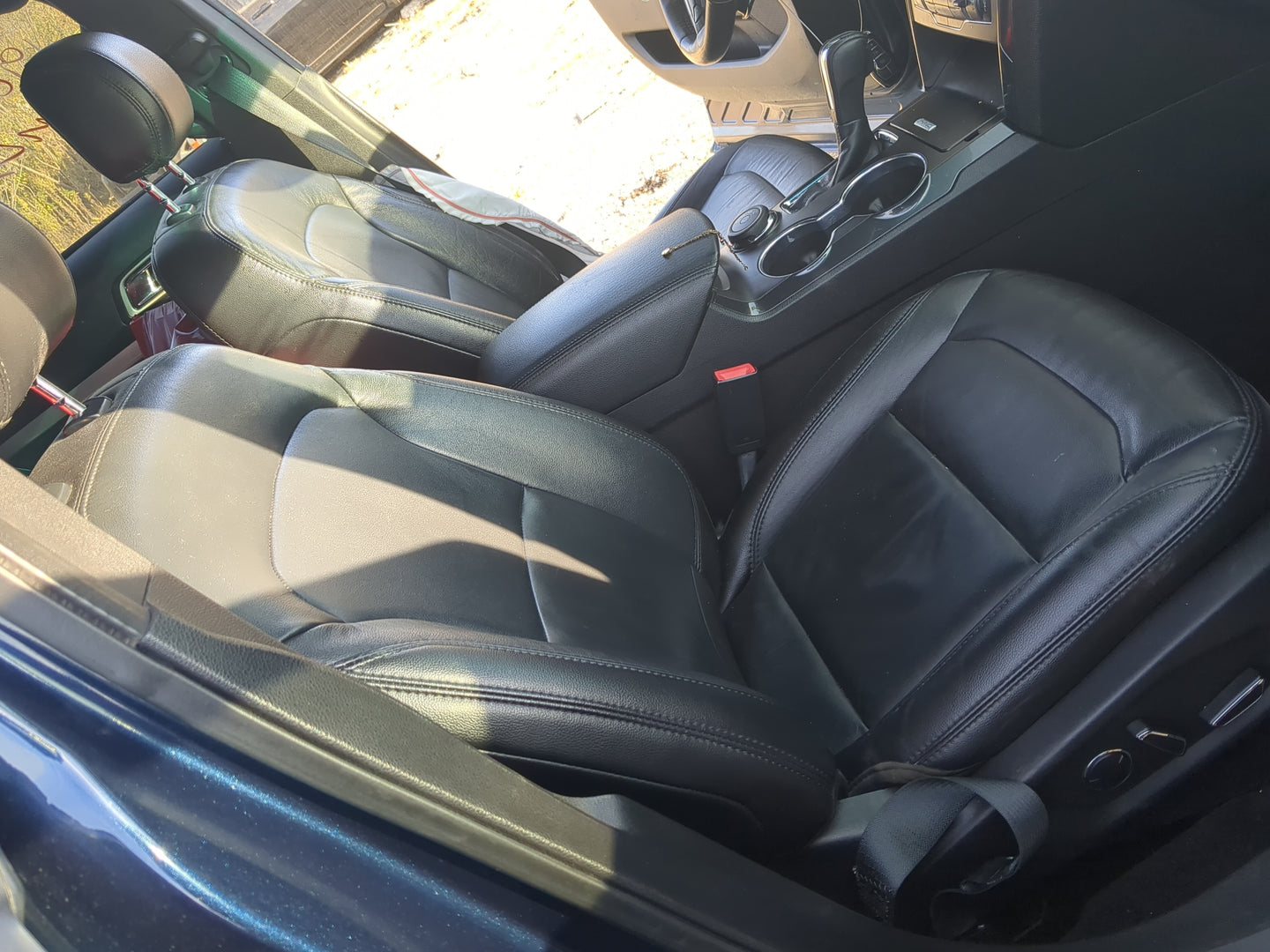 2017 Ford Explorer Passenger Front Seat Oem - Oemusedautoparts1.com