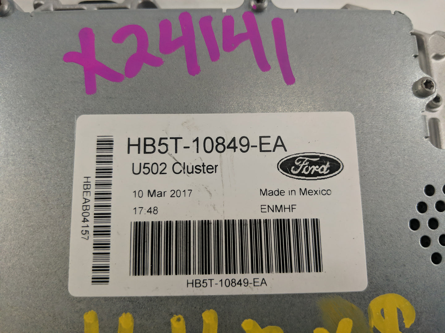 2017 Ford Explorer Instrument Cluster Speedometer Gauges P/N:HB5T-10849-EA Fits OEM Used Auto Parts - Oemusedautoparts1.com