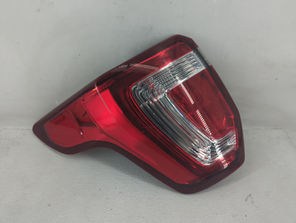 2016-2019 Ford Explorer Tail Light Assembly Driver Left OEM P/N:FZG6A Fits Fits 2016 2017 2018 2019 OEM Used Auto Parts - Oe