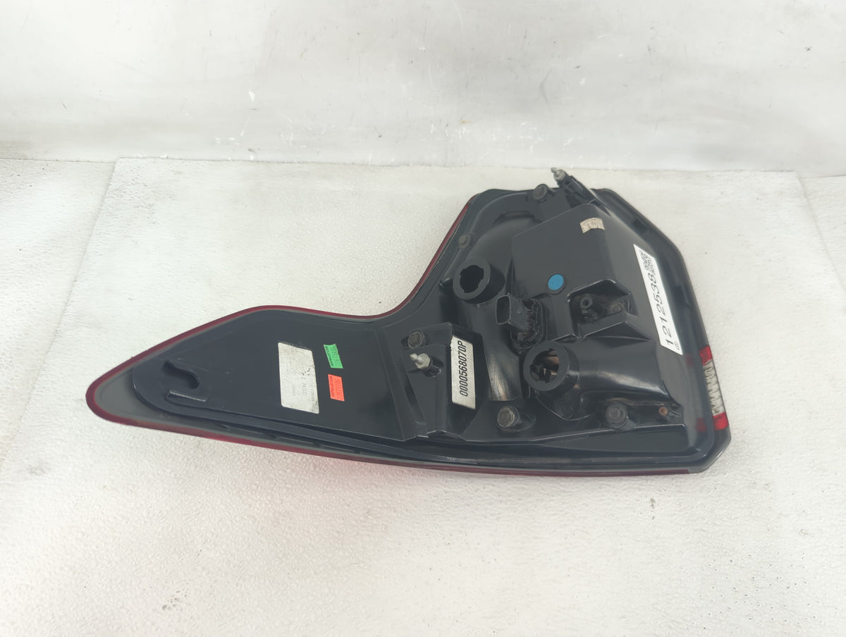 2016-2019 Ford Explorer Tail Light Assembly Driver Left OEM P/N:FZG6A Fits Fits 2016 2017 2018 2019 OEM Used Auto Parts - Oe