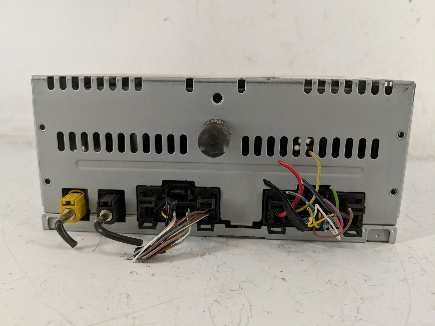 2017 Ford Explorer Radio AM FM Cd Player Receiver Replacement P/N:GB5T-19C107-KB Fits OEM Used Auto Parts - Oemusedautoparts
