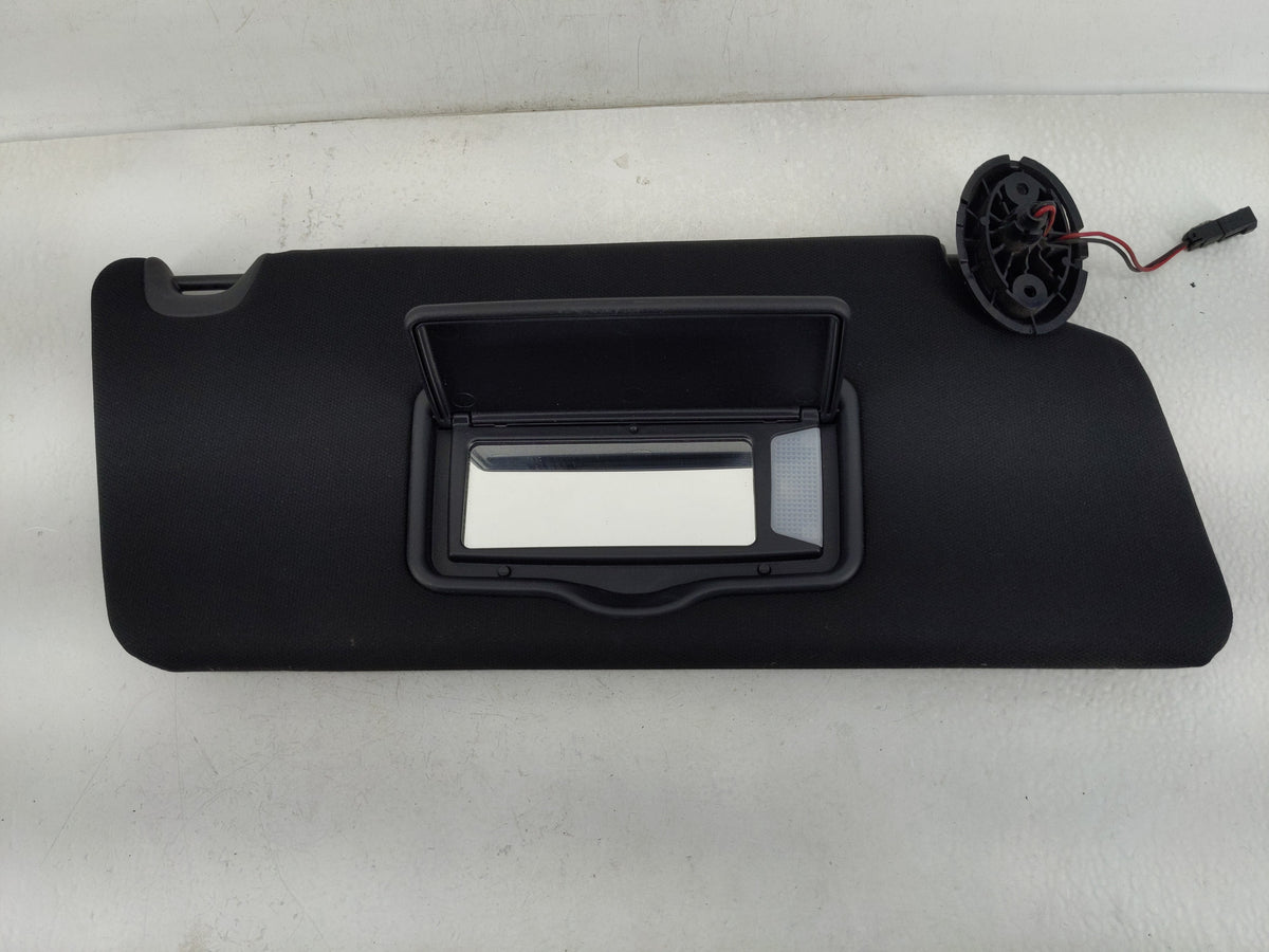 2017 Ford Explorer Sun Visor Shade Replacement Passenger Right Mirror Fits OEM Used Auto Parts - Oemusedautoparts1.com