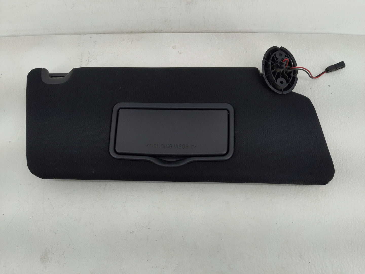 2017 Ford Explorer Sun Visor Shade Replacement Passenger Right Mirror Fits OEM Used Auto Parts - Oemusedautoparts1.com