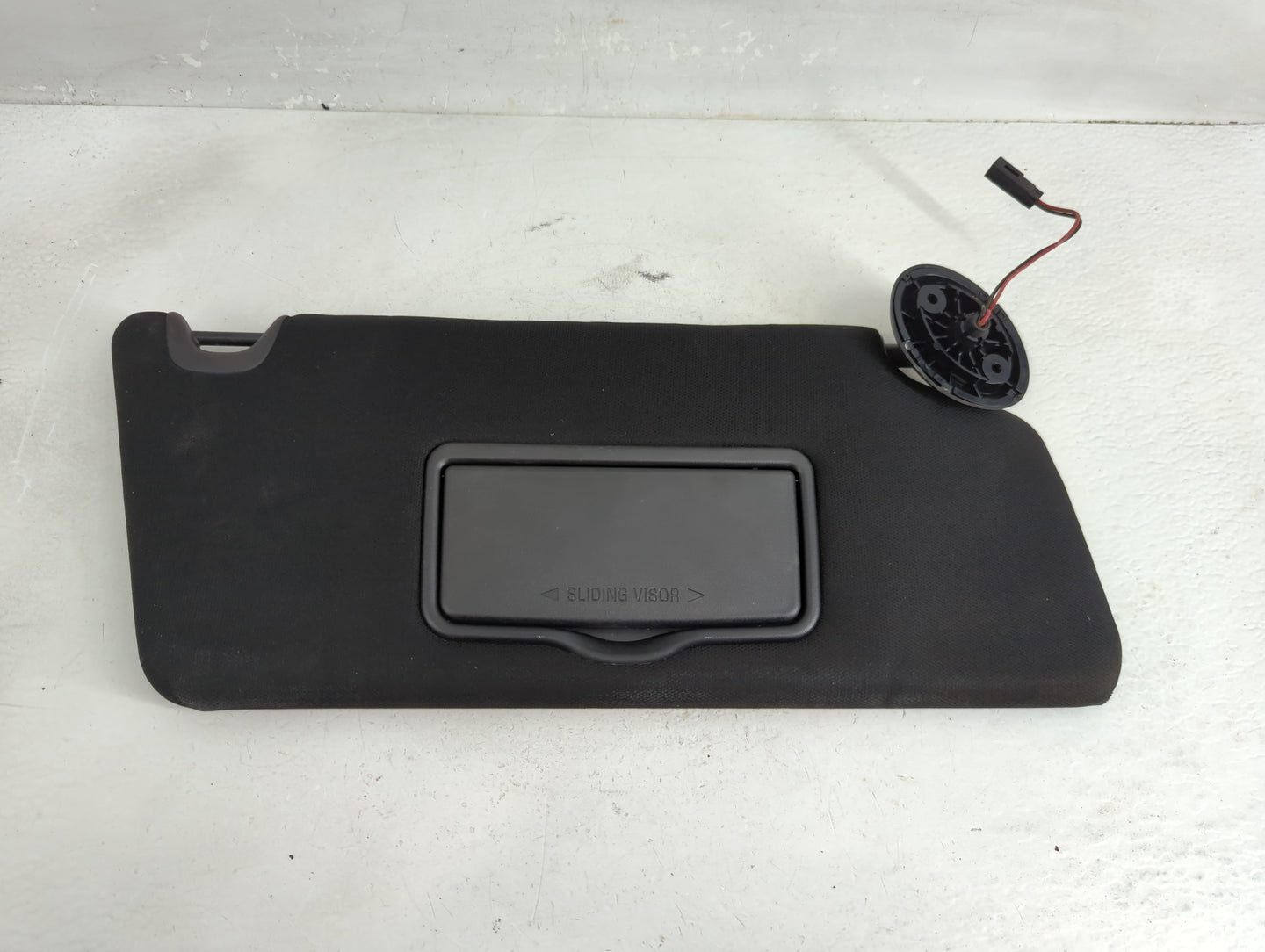 2017 Ford Explorer Sun Visor Shade Replacement Passenger Right Mirror Fits OEM Used Auto Parts - Oemusedautoparts1.com