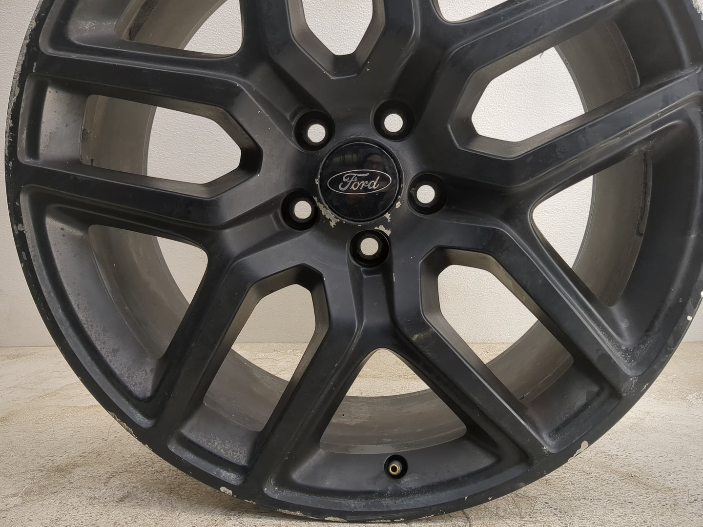 2016-2019 Ford Explorer Oem Wheel Rim 1274894 - Oemusedautoparts1.com