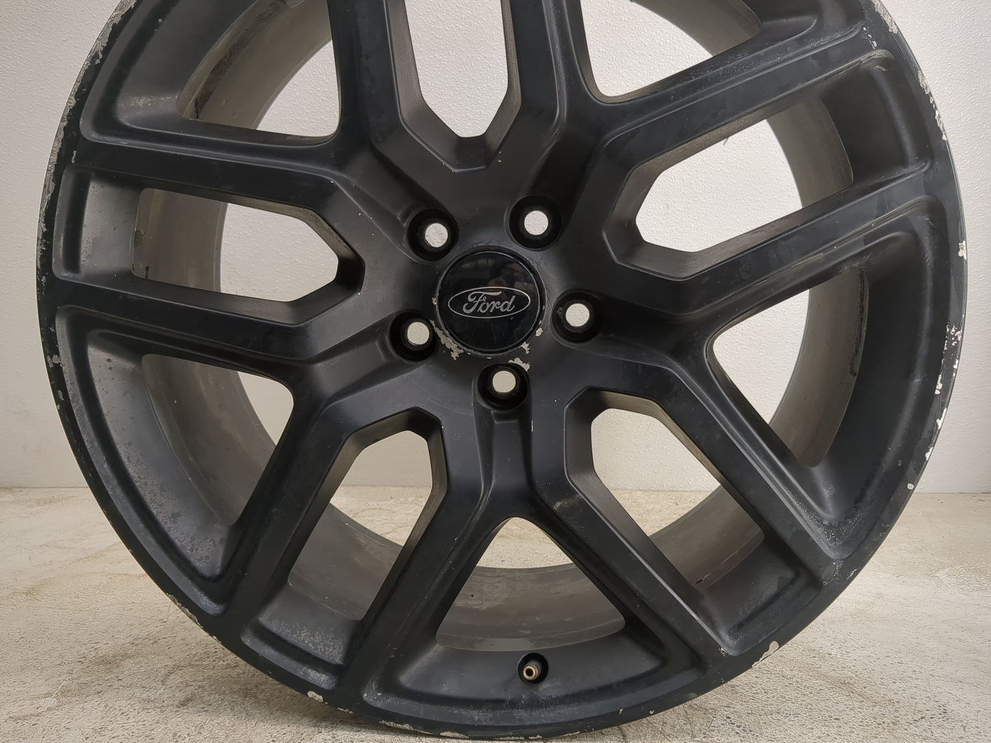 2016-2019 Ford Explorer Oem Wheel Rim 1274894 - Oemusedautoparts1.com