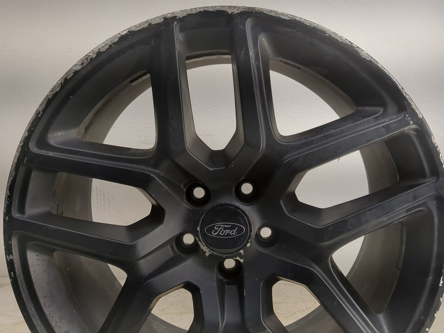 2016-2019 Ford Explorer Oem Wheel Rim 1274894 - Oemusedautoparts1.com