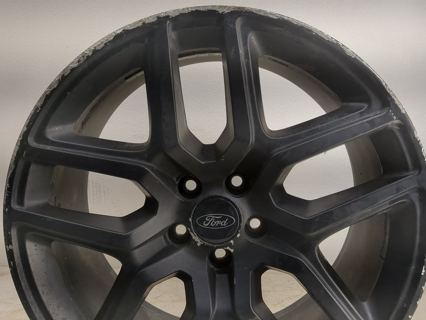 2016-2019 Ford Explorer Oem Wheel Rim 1274894 - Oemusedautoparts1.com