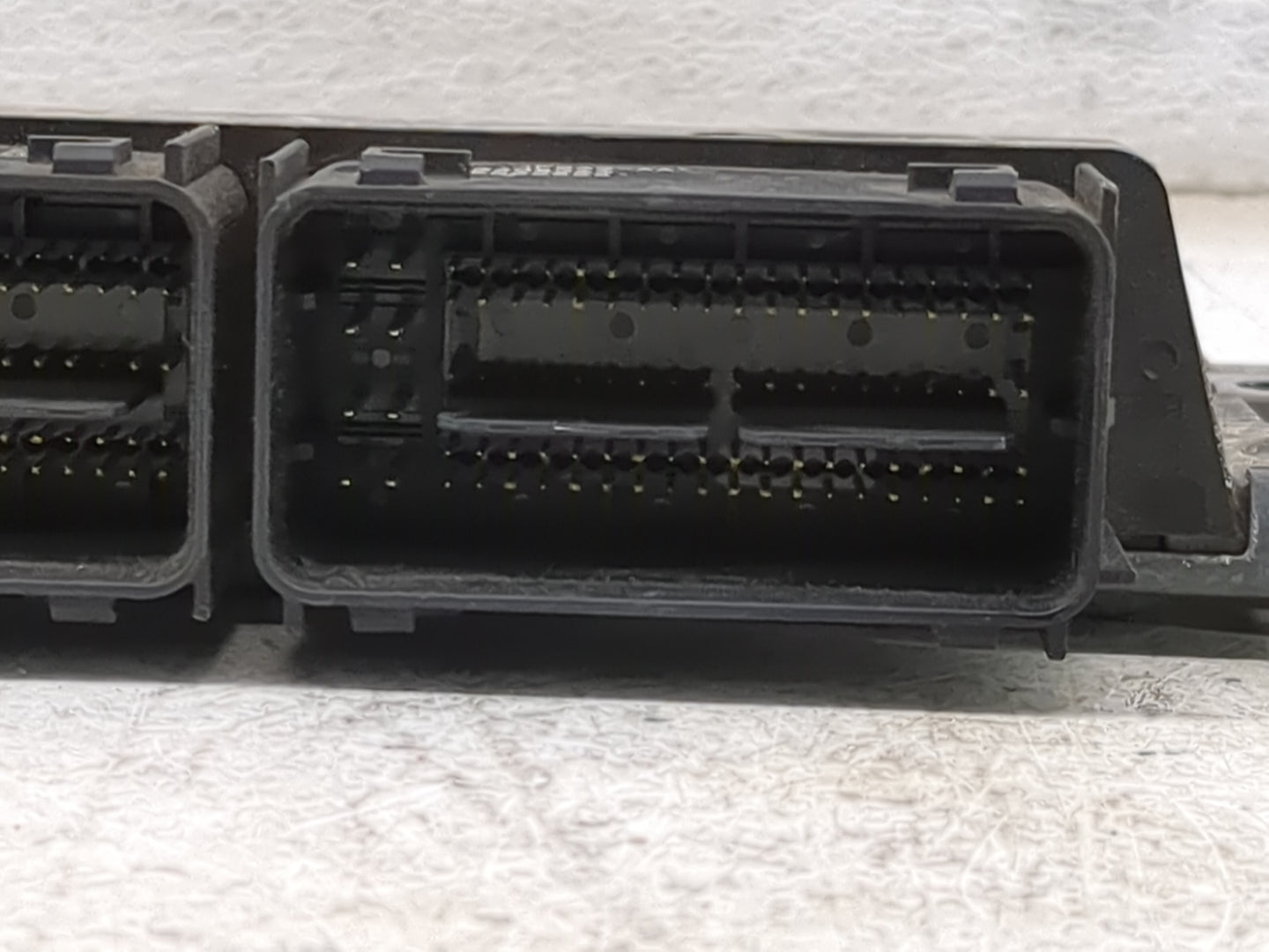 2016-2019 Ford Explorer PCM Engine Control Computer ECU ECM PCU OEM Fits OEM Used Auto Parts - Oemusedautoparts1.com