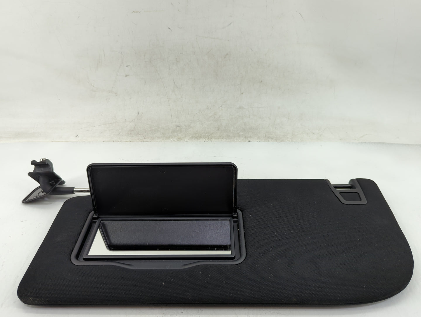 2017 Ford Explorer Sun Visor Shade Replacement Driver Left Mirror Fits OEM Used Auto Parts - Oemusedautoparts1.com