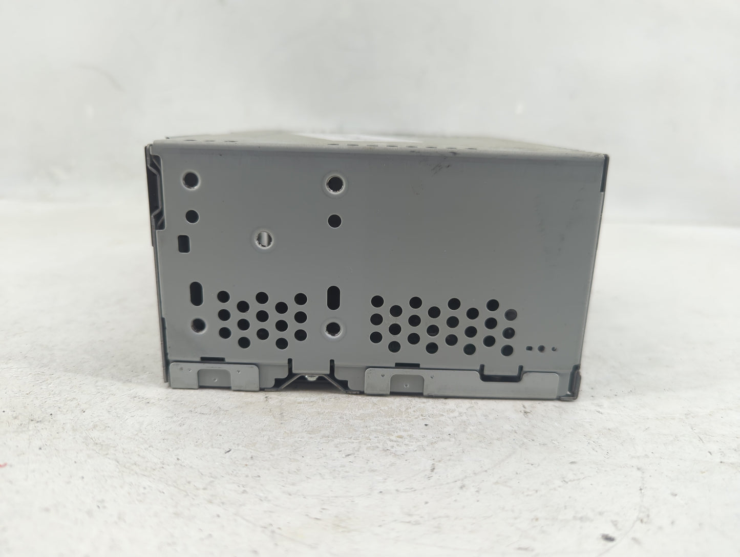 2017 Ford Explorer Radio AM FM Cd Player Receiver Replacement P/N:HB5T-19C107-AB Fits OEM Used Auto Parts - Oemusedautoparts