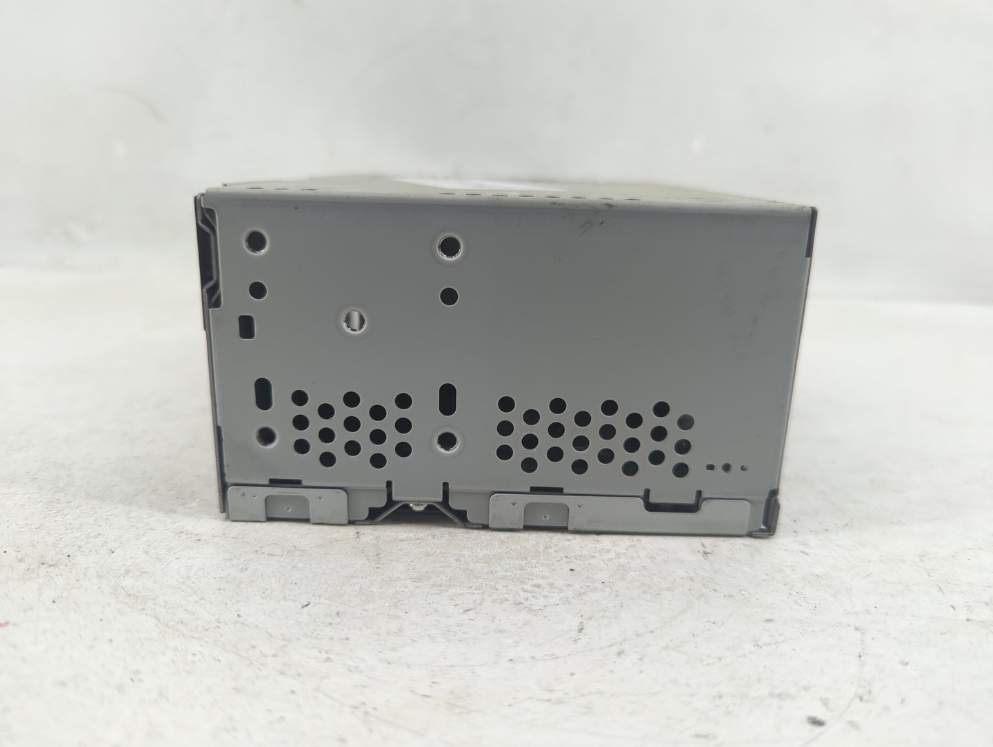 2017 Ford Explorer Radio AM FM Cd Player Receiver Replacement P/N:HB5T-19C107-AB Fits OEM Used Auto Parts - Oemusedautoparts