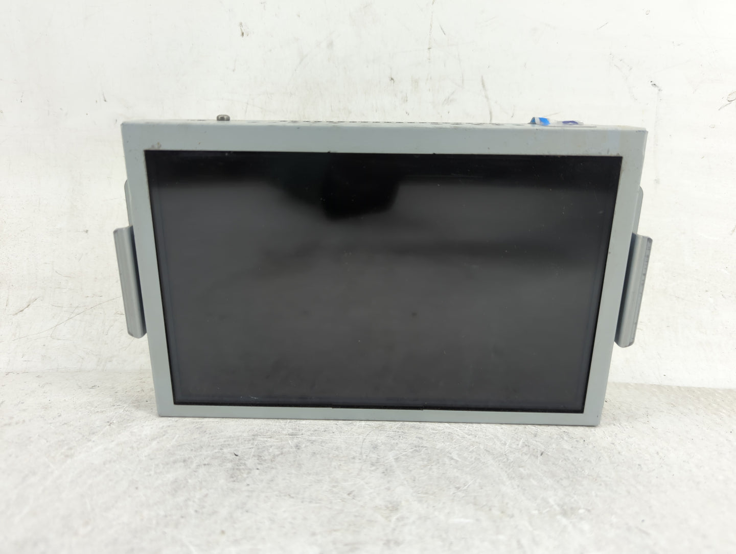 2019-2019 Ford Explorer Information Display Screen - Oemusedautoparts1.com
