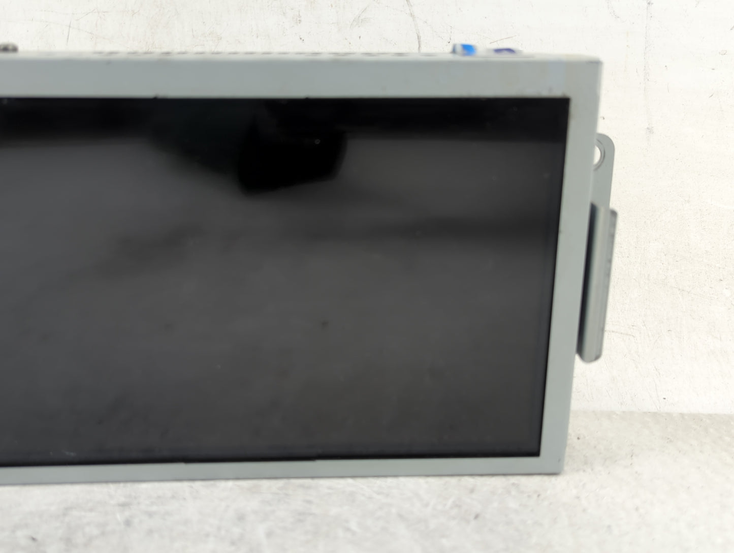 2019-2019 Ford Explorer Information Display Screen - Oemusedautoparts1.com