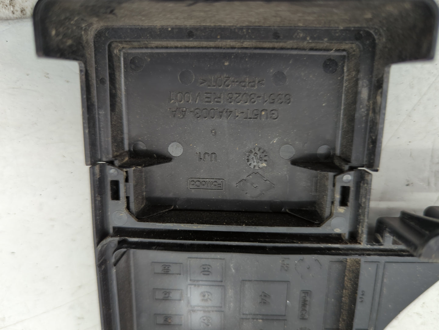 2017 Ford Explorer Fusebox Fuse Box Panel Relay Module P/N:6351-3028 Fits OEM Used Auto Parts - Oemusedautoparts1.com