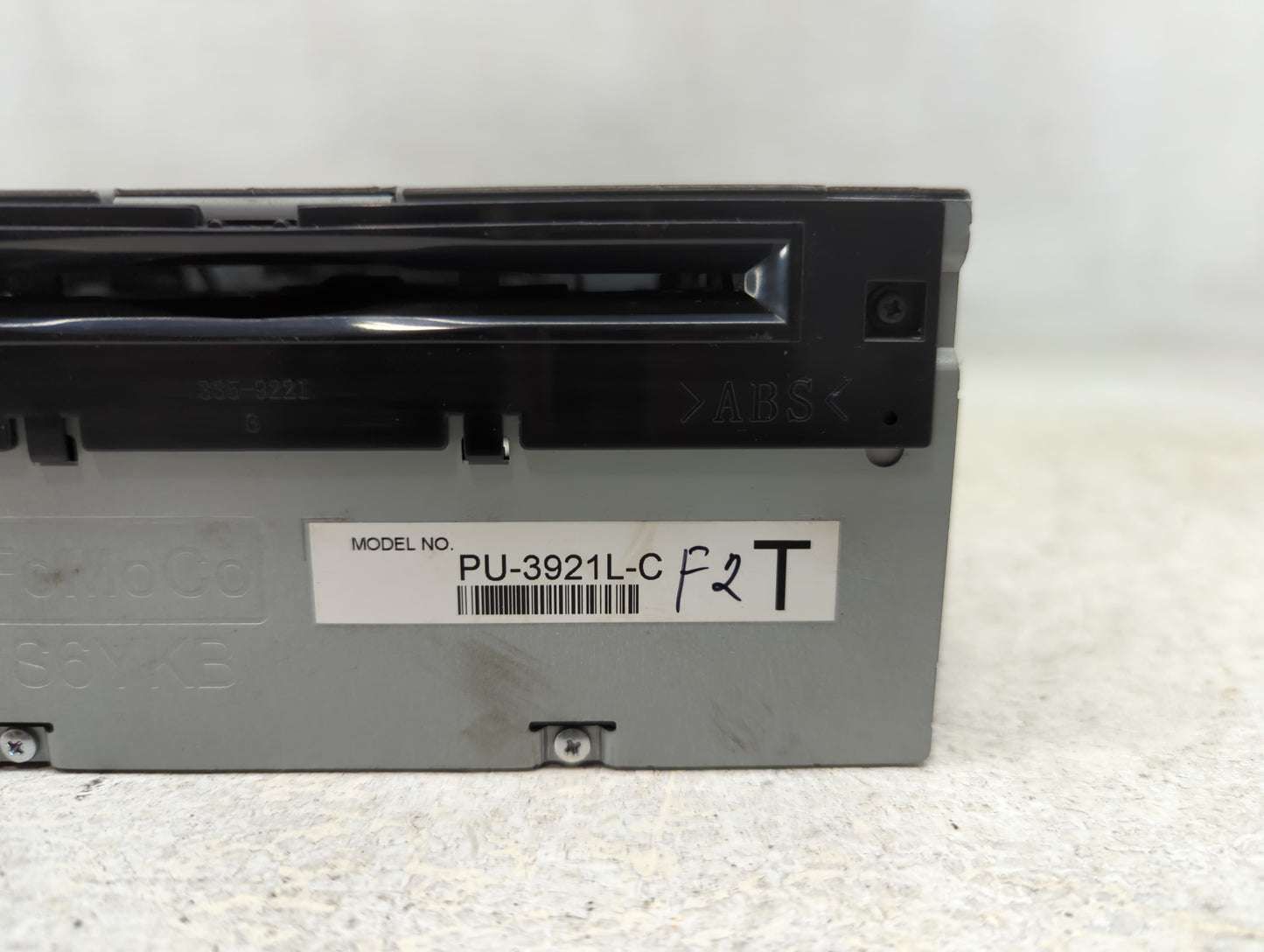 2017 Ford Explorer Radio AM FM Cd Player Receiver Replacement P/N:HB5T-19C107-AA Fits OEM Used Auto Parts - Oemusedautoparts
