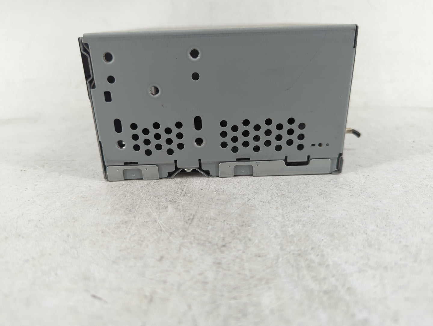 2017 Ford Explorer Radio AM FM Cd Player Receiver Replacement P/N:HB5T-19C107-AB Fits OEM Used Auto Parts - Oemusedautoparts